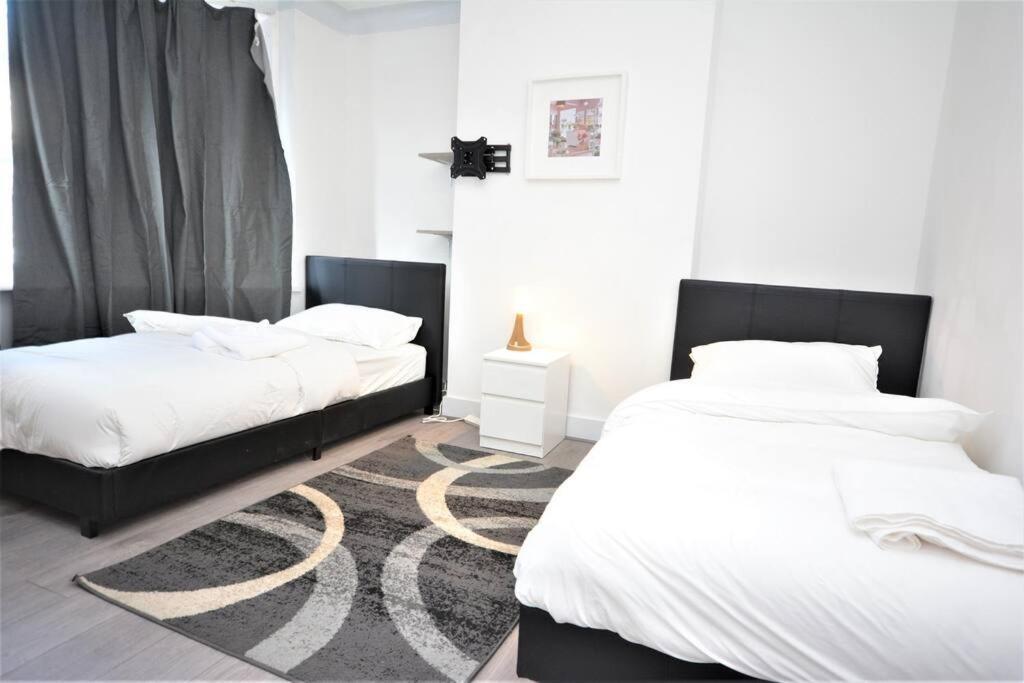 4 Bedroom House In East London Ngoại thất bức ảnh